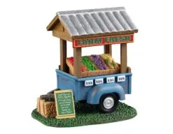 LEMAX FARM FRESH VEGETABLE TRAILER